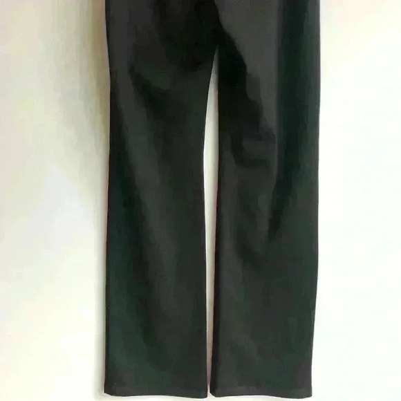 Eileen Fisher Stretch Crepe Modern Straight Leg. - Picture 8 of 9